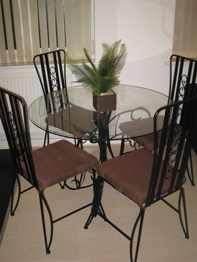 Oyo Arinza Apartments, Liverpool Ruang foto